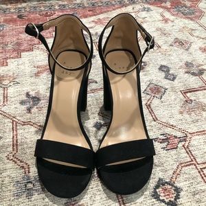 Black heeled Sandals